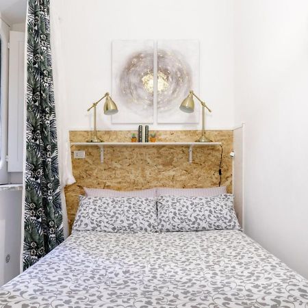 Pied-à-terre DomuSuite Rhome Colosseo Rome Extérieur photo