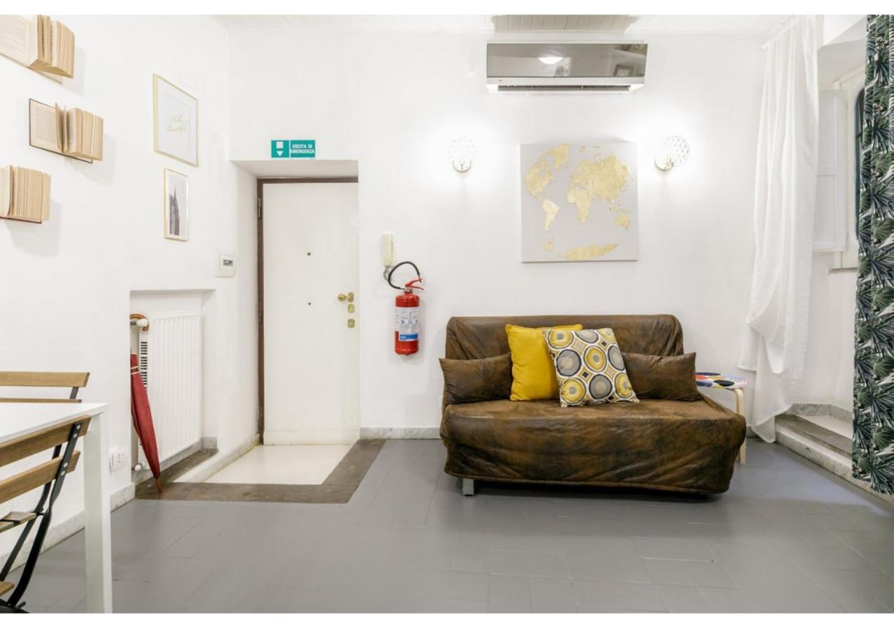 Pied-à-terre DomuSuite Rhome Colosseo Rome Extérieur photo