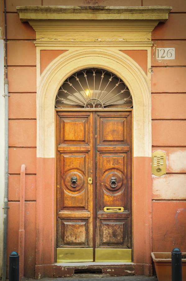 Pied-à-terre DomuSuite Rhome Colosseo Rome Chambre photo