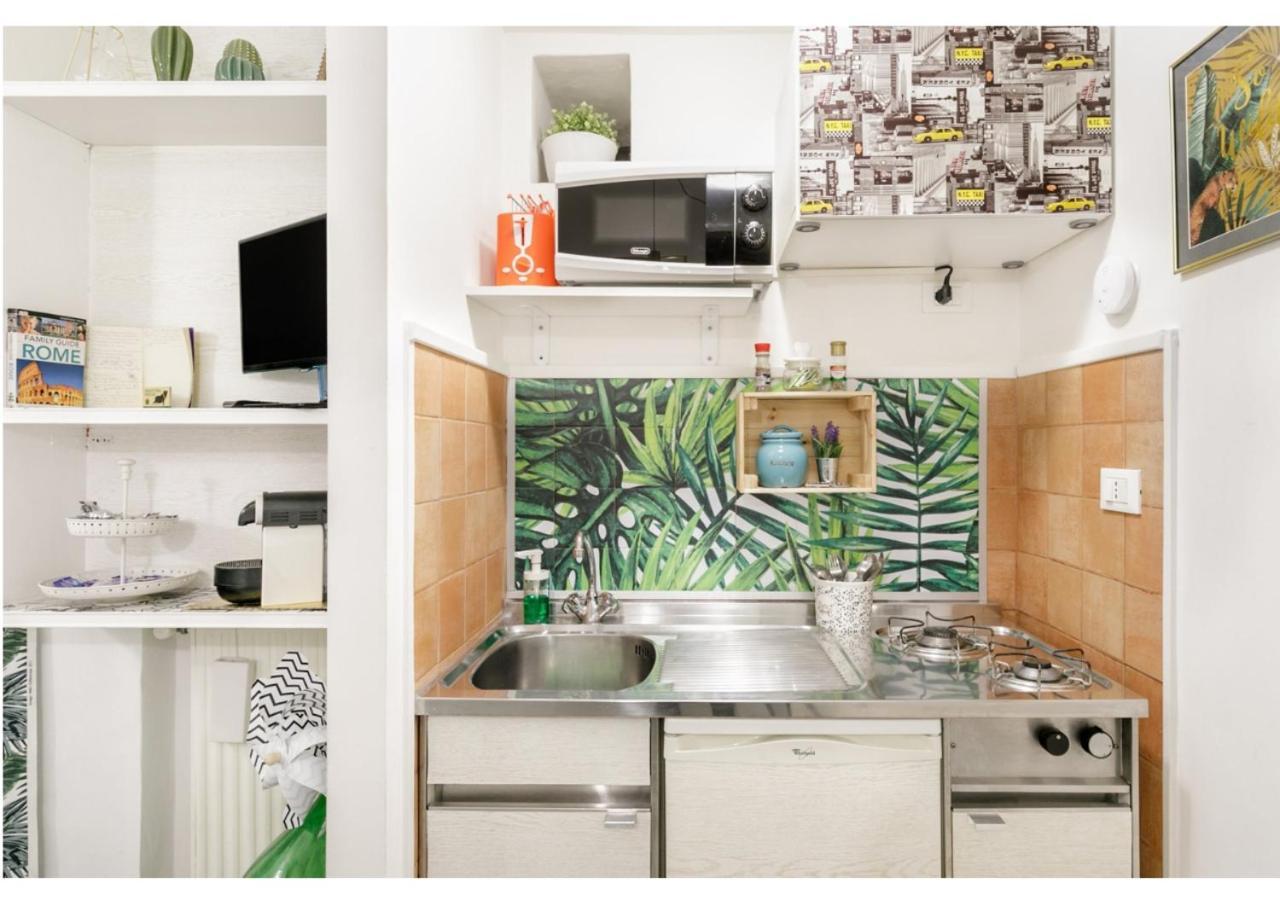 Pied-à-terre DomuSuite Rhome Colosseo Rome Extérieur photo