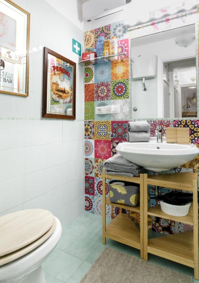 Pied-à-terre DomuSuite Rhome Colosseo Rome Extérieur photo